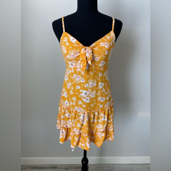 Lily Rose Yellow Sundress Size Small Worn one time. - Picture 1 of 11